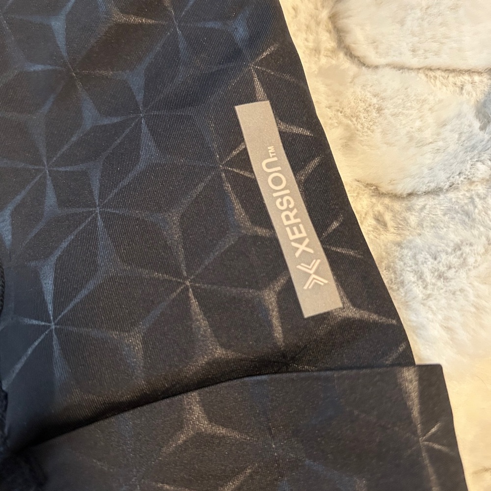 NWOT Xersion Workout Leggings - Picture 3 of 8